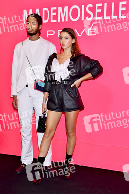 Ausstellungseröffnung Chanel Mademoiselle Privét in Tokio