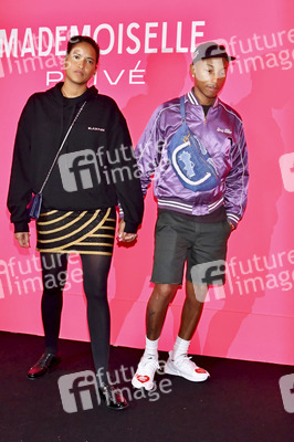 Ausstellungseröffnung Chanel Mademoiselle Privét in Tokio