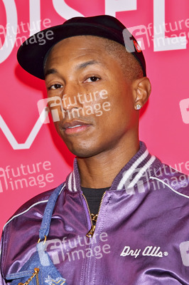 Ausstellungseröffnung Chanel Mademoiselle Privét in Tokio