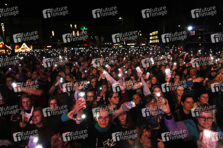 Solidaritätskonzert 'Halle zusammen' in Halle