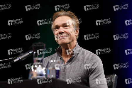 Lit.cologne Spezial mit Hannes Jaenicke in Köln