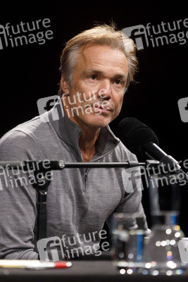 Lit.cologne Spezial mit Hannes Jaenicke in Köln