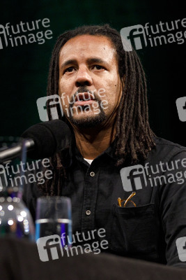 Lit.cologne Spezial mit Colson Whitehead und Jens Harzer in Köln