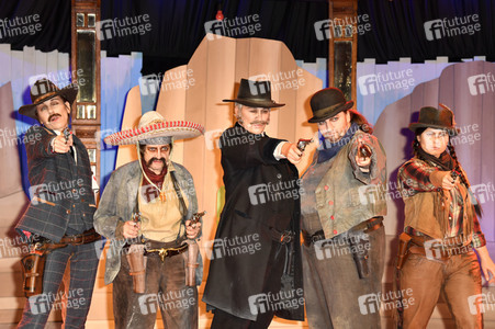 Fototermin 'Die 5 glorreichen Sieben' in Berlin