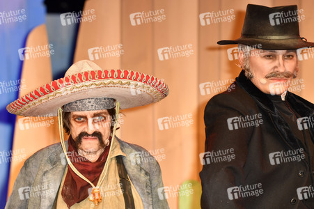 Fototermin 'Die 5 glorreichen Sieben' in Berlin