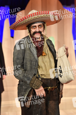 Fototermin 'Die 5 glorreichen Sieben' in Berlin