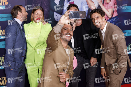 Filmpremiere 'Das perfekte Geheimnis' in Köln