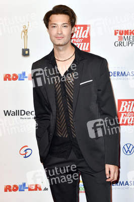 Goldene Bild der Frau 2019 in Hamburg