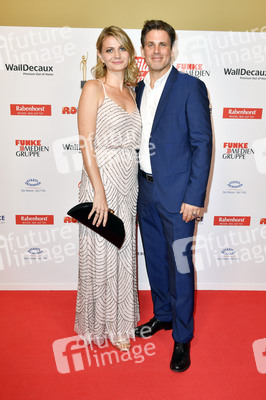 Goldene Bild der Frau 2019 in Hamburg