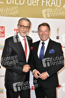 Goldene Bild der Frau 2019 in Hamburg