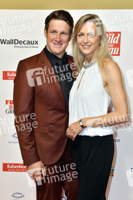 Goldene Bild der Frau 2019 in Hamburg