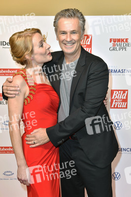 Goldene Bild der Frau 2019 in Hamburg