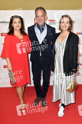 Goldene Bild der Frau 2019 in Hamburg