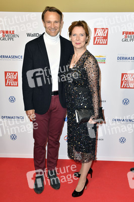 Goldene Bild der Frau 2019 in Hamburg