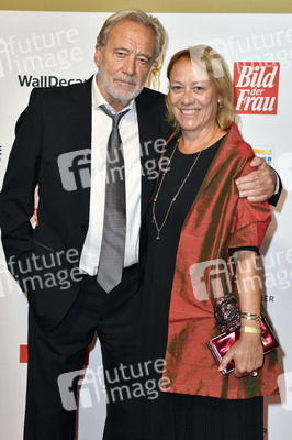 Goldene Bild der Frau 2019 in Hamburg