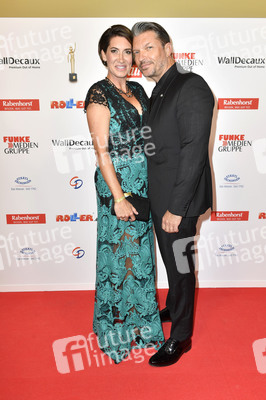 Goldene Bild der Frau 2019 in Hamburg