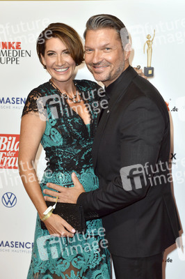 Goldene Bild der Frau 2019 in Hamburg