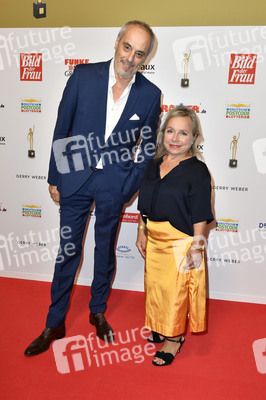 Goldene Bild der Frau 2019 in Hamburg