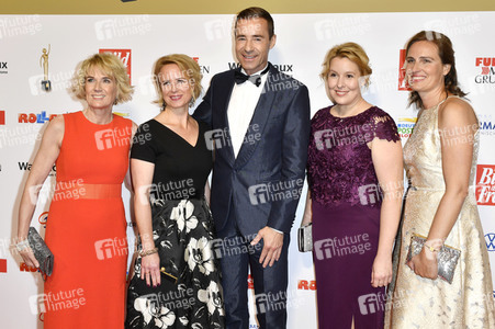 Goldene Bild der Frau 2019 in Hamburg