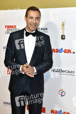 Goldene Bild der Frau 2019 in Hamburg