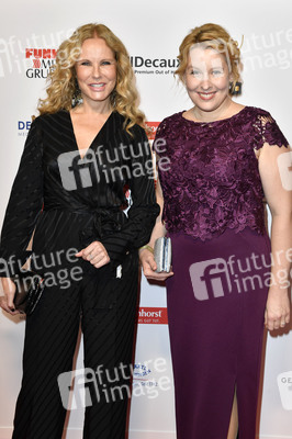 Goldene Bild der Frau 2019 in Hamburg