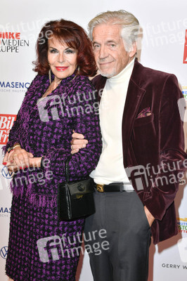 Goldene Bild der Frau 2019 in Hamburg