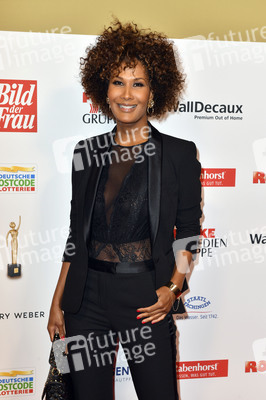 Goldene Bild der Frau 2019 in Hamburg