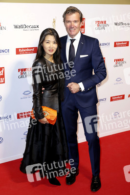 Goldene Bild der Frau 2019 in Hamburg