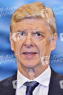 Pressegespräch mit Arsene Wenger in Tokio