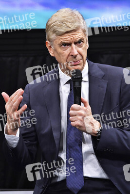 Pressegespräch mit Arsene Wenger in Tokio