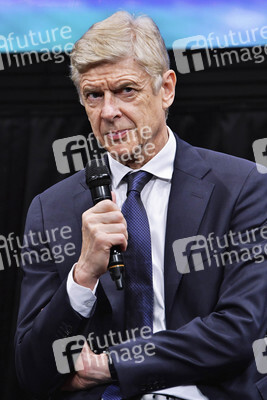 Pressegespräch mit Arsene Wenger in Tokio