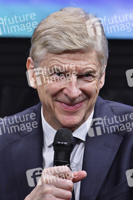 Pressegespräch mit Arsene Wenger in Tokio