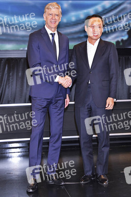 Pressegespräch mit Arsene Wenger in Tokio