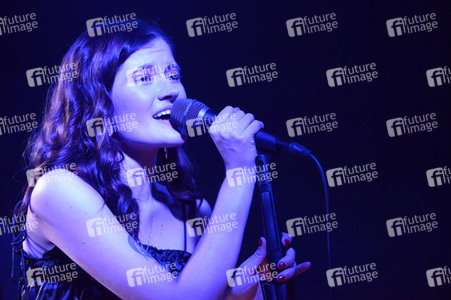 Konzert von Madeline Juno in Hannover