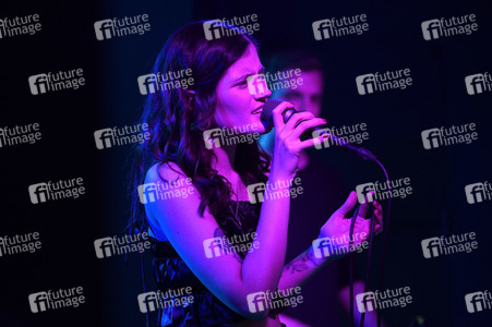 Konzert von Madeline Juno in Hannover