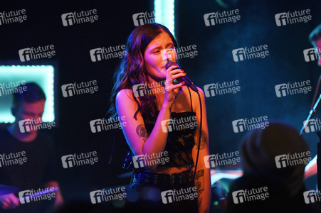 Konzert von Madeline Juno in Hannover