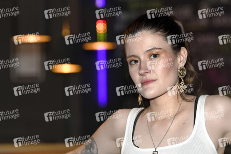 Konzert von Madeline Juno in Hannover