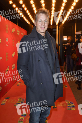 Place To B Playing for Charity in Berlin