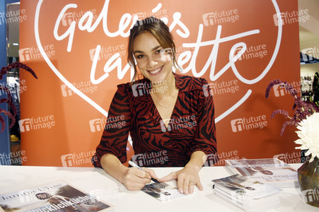 Signierstunde mit Janina Uhse in Berlin