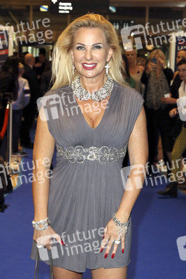 Late Night Shopping Party in Hamburg