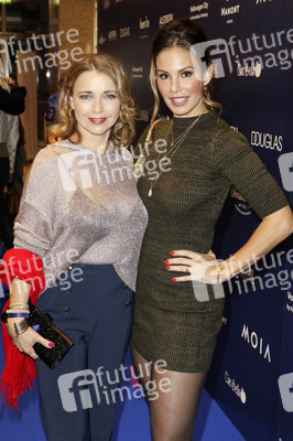 Late Night Shopping Party in Hamburg