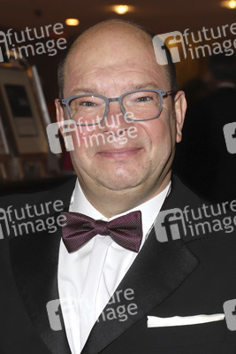 Charityball 'Nacht der Schmetterlinge' in Hamburg