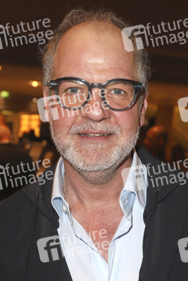 Charityball 'Nacht der Schmetterlinge' in Hamburg