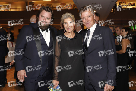 Charityball 'Nacht der Schmetterlinge' in Hamburg