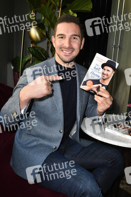 Buchpräsentation von Benjamin Piwko in Berlin