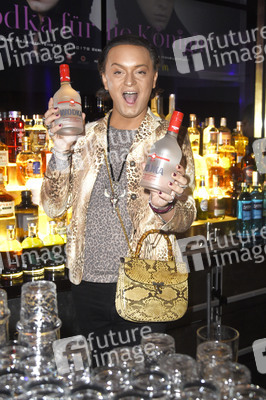 Song- und Video Premiere 'Wodka für die Königin' in Berlin