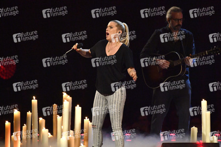 TV-Show 'Schlagerboom2019 - Alles funkelt - alles glitzert' in Dortmund