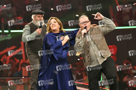 TV-Show 'Schlagerboom2019 - Alles funkelt - alles glitzert' in Dortmund