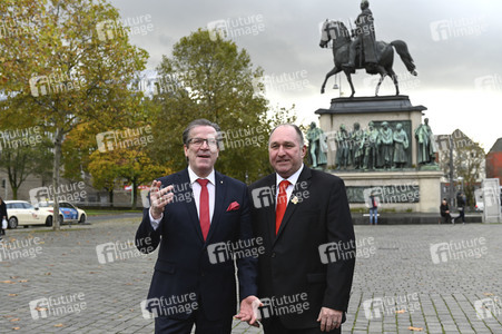Fototermin zur Sessionseröffnung 2019 des Kölner Karnevals in Köln