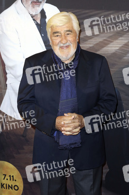 Filmpremiere 'Es hätte schlimmer kommen können - Mario Adorf' in Essen